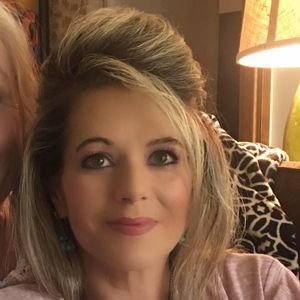 Meet your Posher, Amy norris